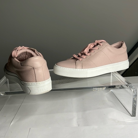 Greats Brooklyn Powder Pink Perforated Leather US 8.5 Sneakers Made In Italy - Picture 1 of 12